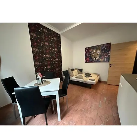 Apartment Honor Nest Neu