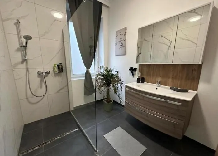 Honor Nest Neu * リンツ